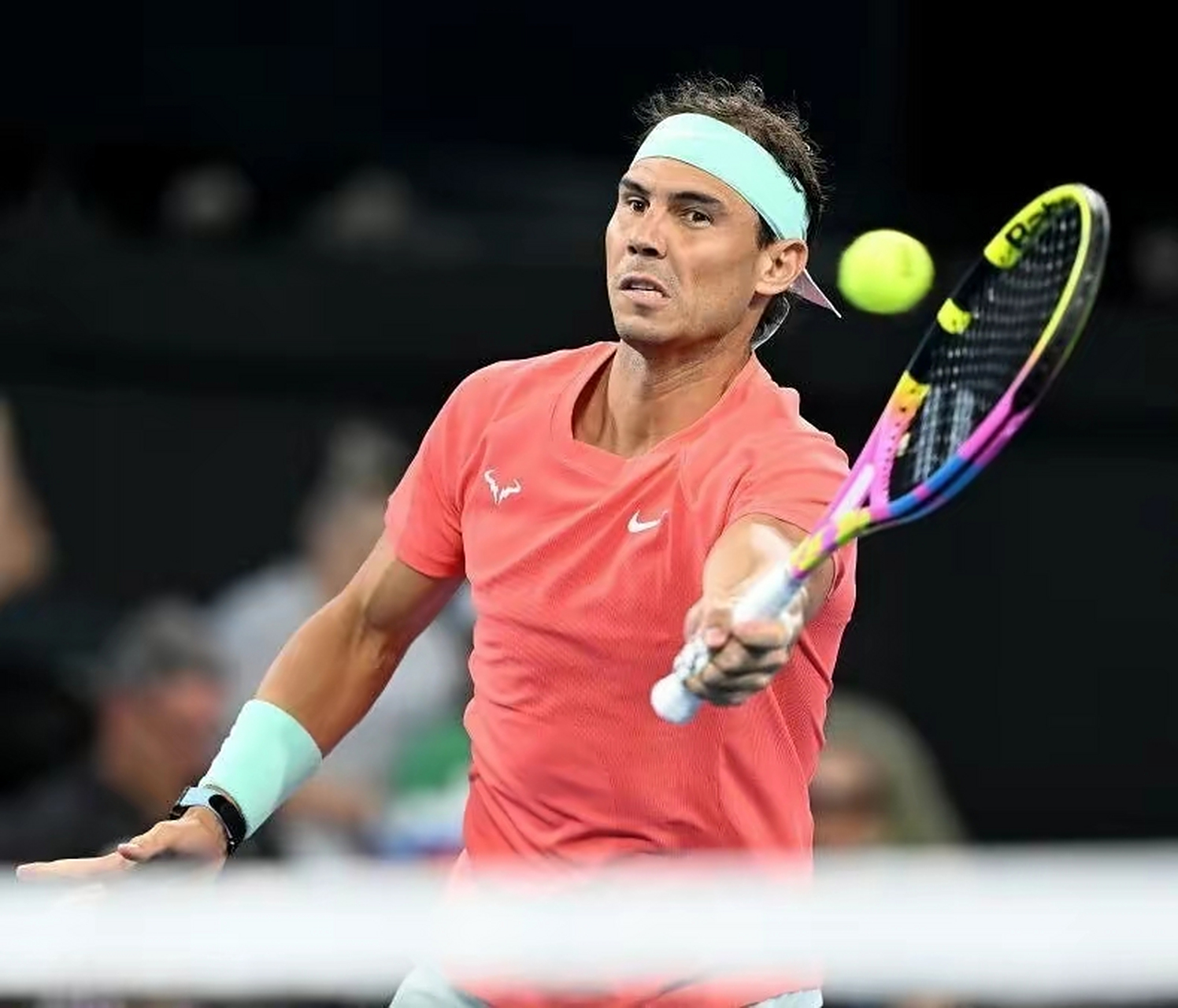 英国网球队翻盘世界网球队,纳达尔三分雨点燃全场 英国网球队翻盘世界网球队,纳达尔三分雨点燃全场