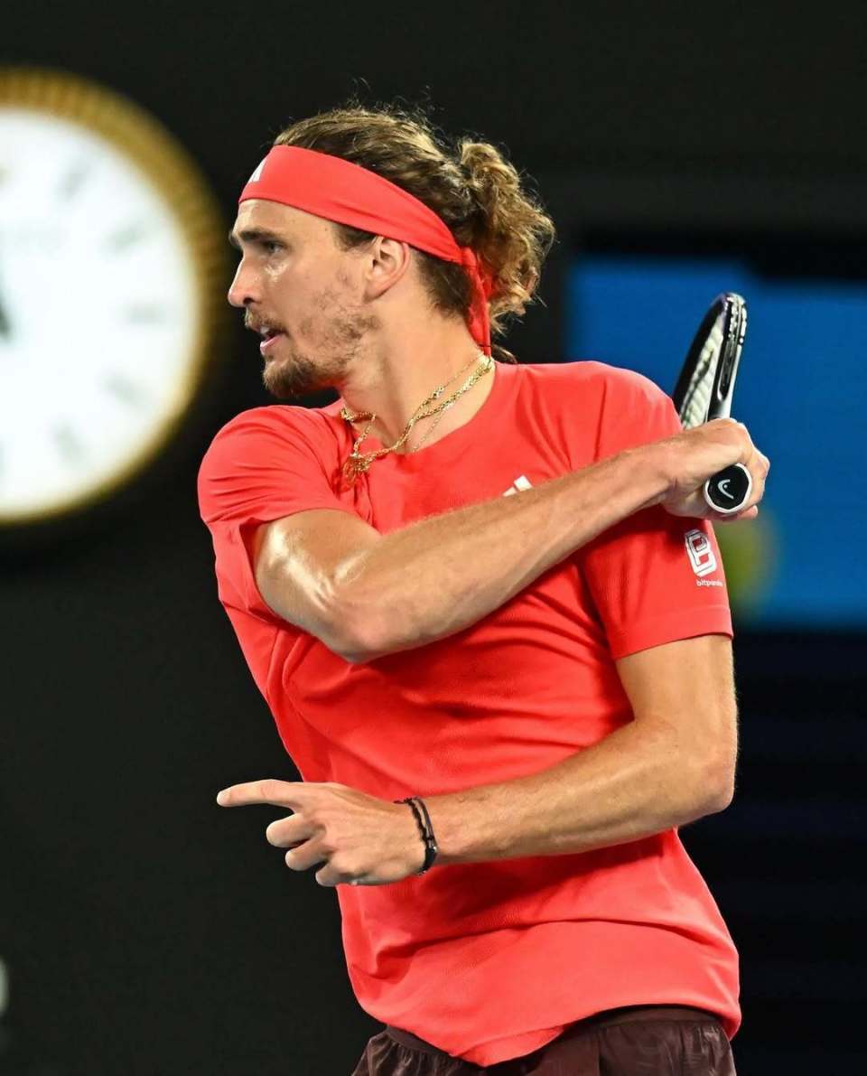 戴维斯杯横扫澳网,兹维列夫统治全场 戴维斯杯横扫澳网,兹维列夫统治全场