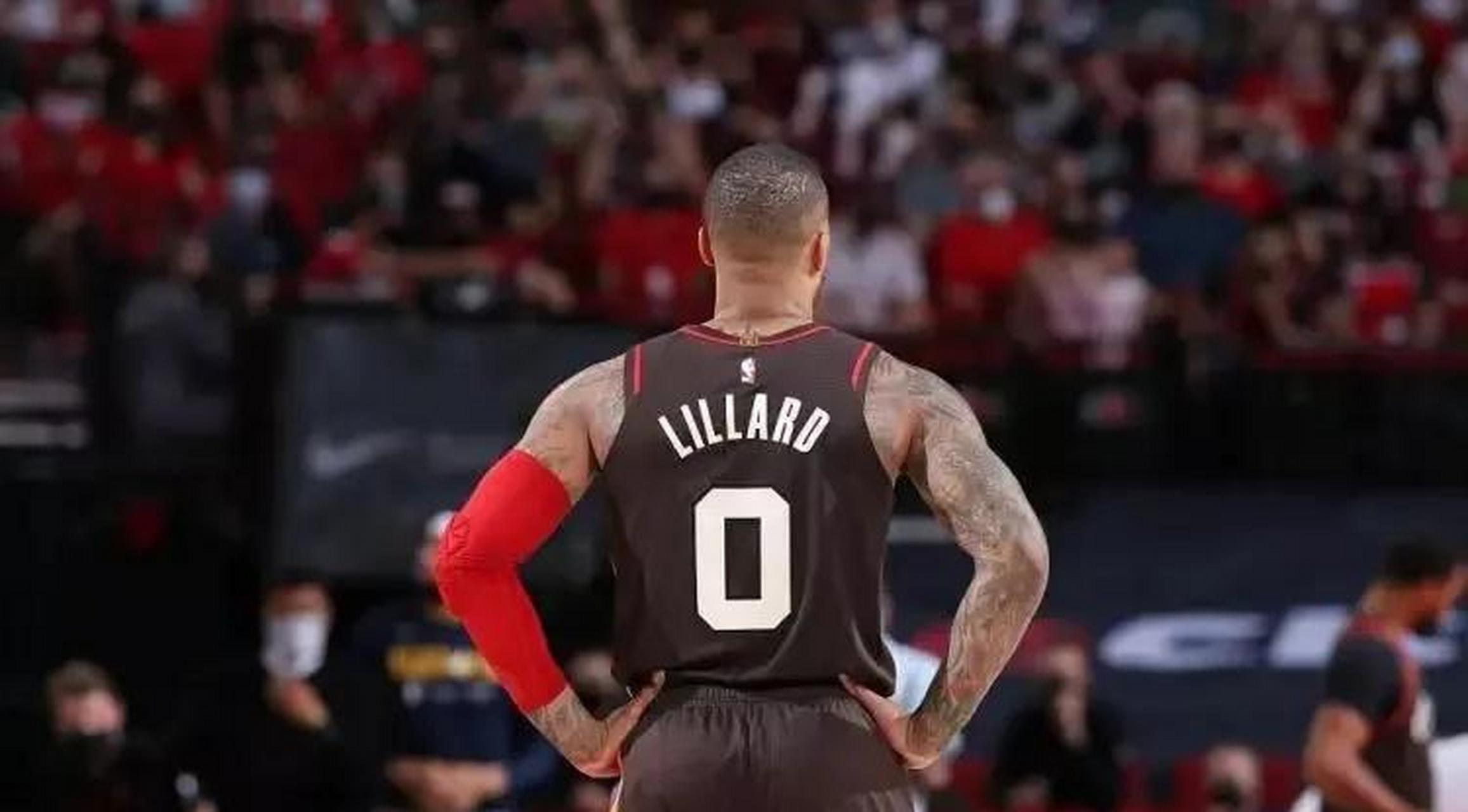 国王翻盘山东队，利拉德统治全场