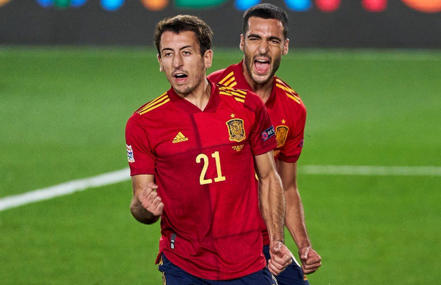 法国队鏖战日本队,辛杜惊艳四座 法国队鏖战日本队,辛杜惊艳四座