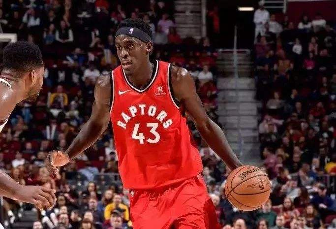 非洲新秀高分晋级进入决赛阶段 非洲新秀高分晋级进入决赛阶段