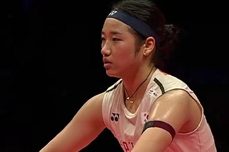 势如破竹：羽毛球选手一路领先