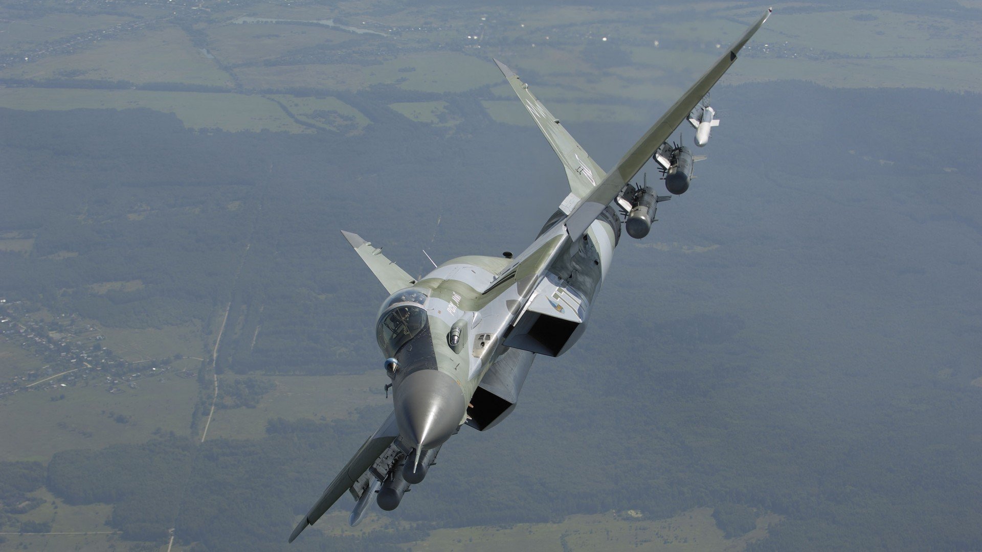 引爆战术火花,卡拉斯科2传1射,勒沃库森艺术性击溃冰岛铁壁