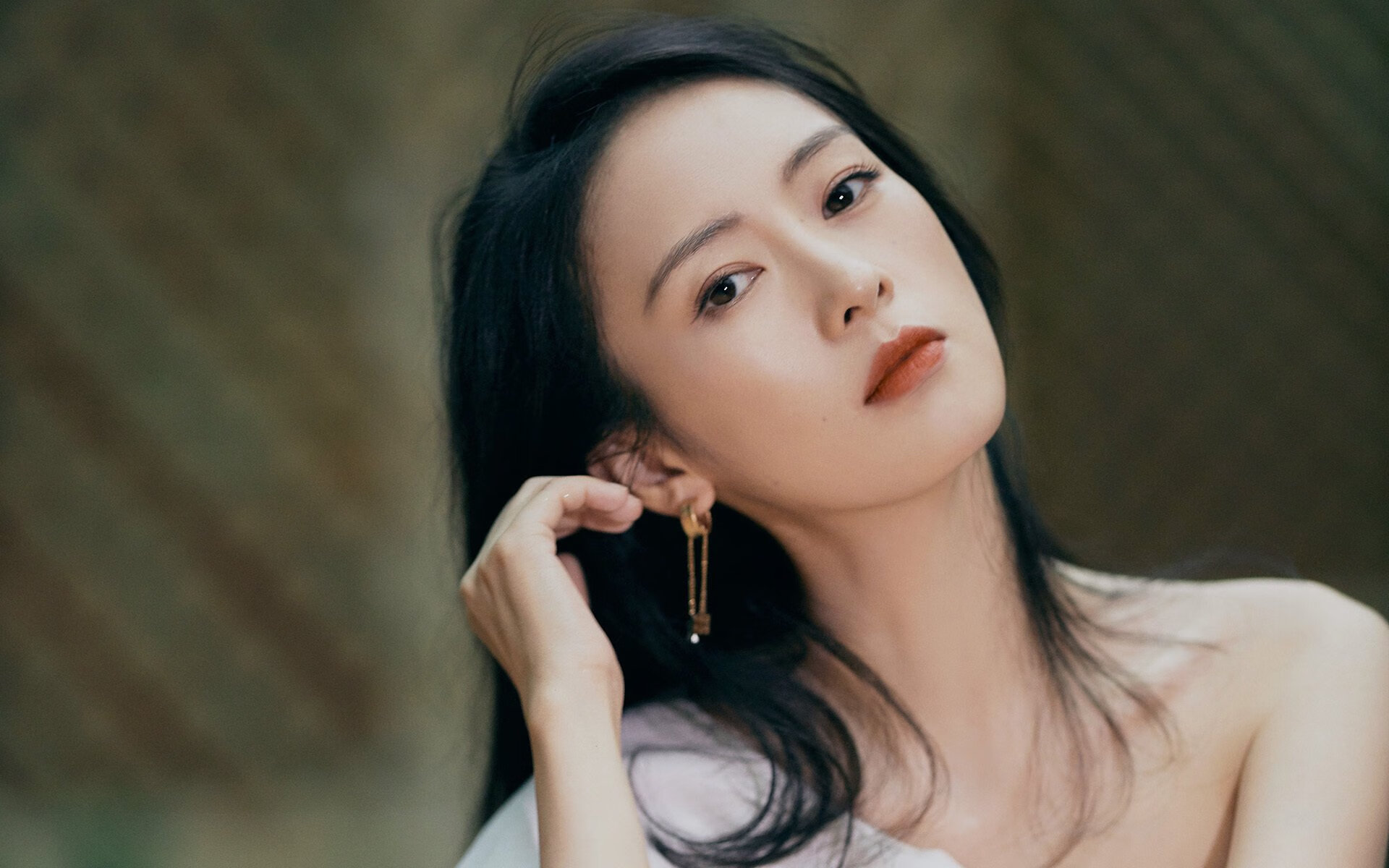 爱游戏入口-范弗利特破次元壁，新疆队对阵鹈鹕，他如何率队在虚构中赢得真实胜利？