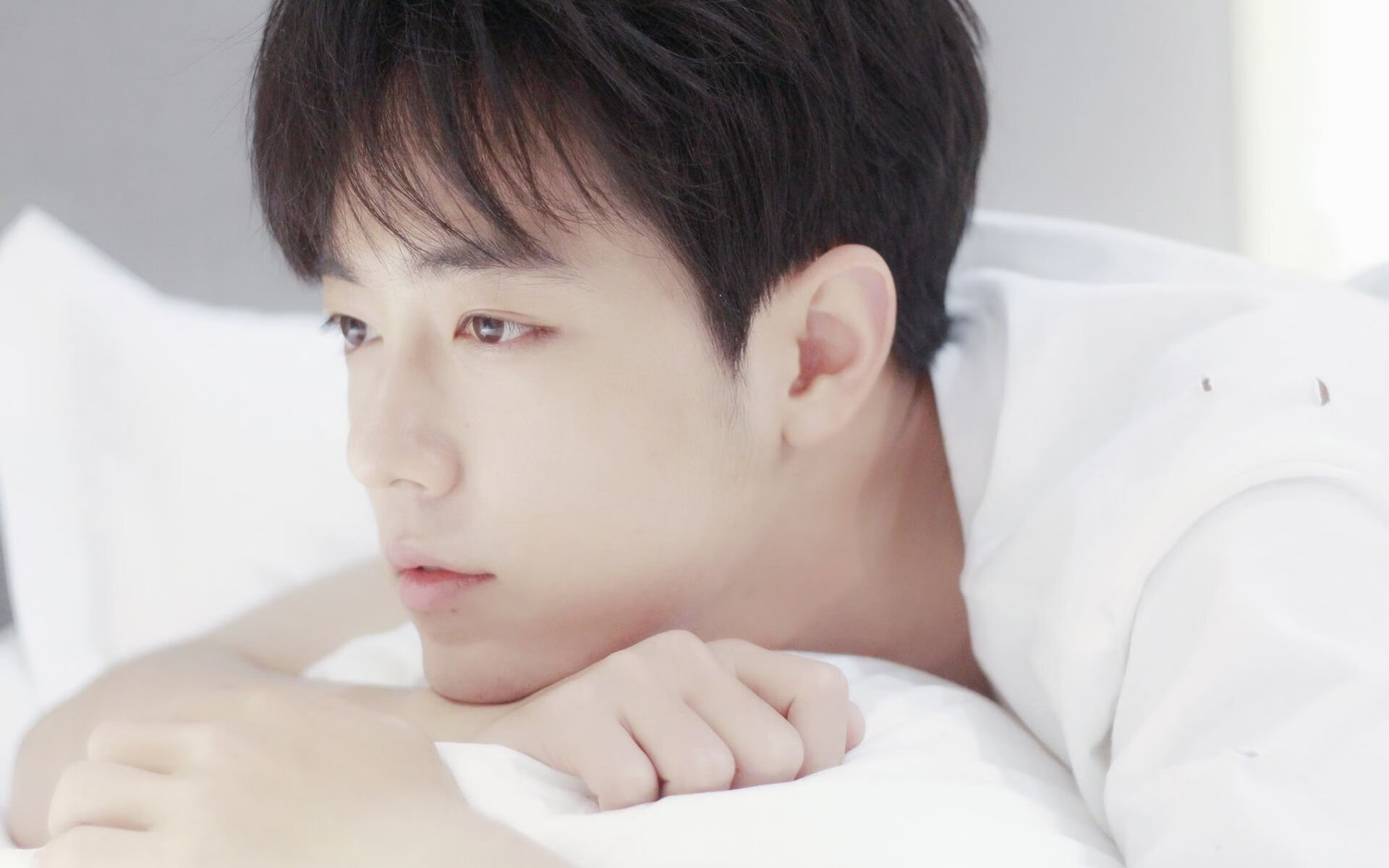 爱游戏在线-中国篮球新里程碑，辽宁队正面击溃NBA篮网，霍勒迪成关键先生