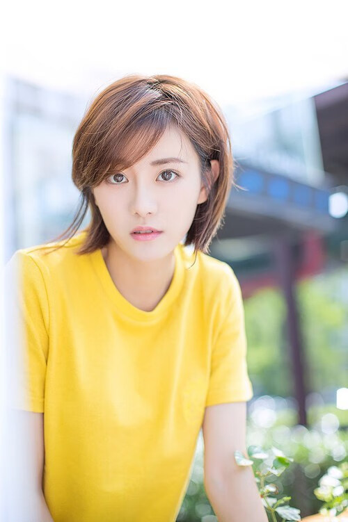 窒息式防守与东方智慧,霍乐迪攻防两端的统治,深圳队以节奏掌控勇士