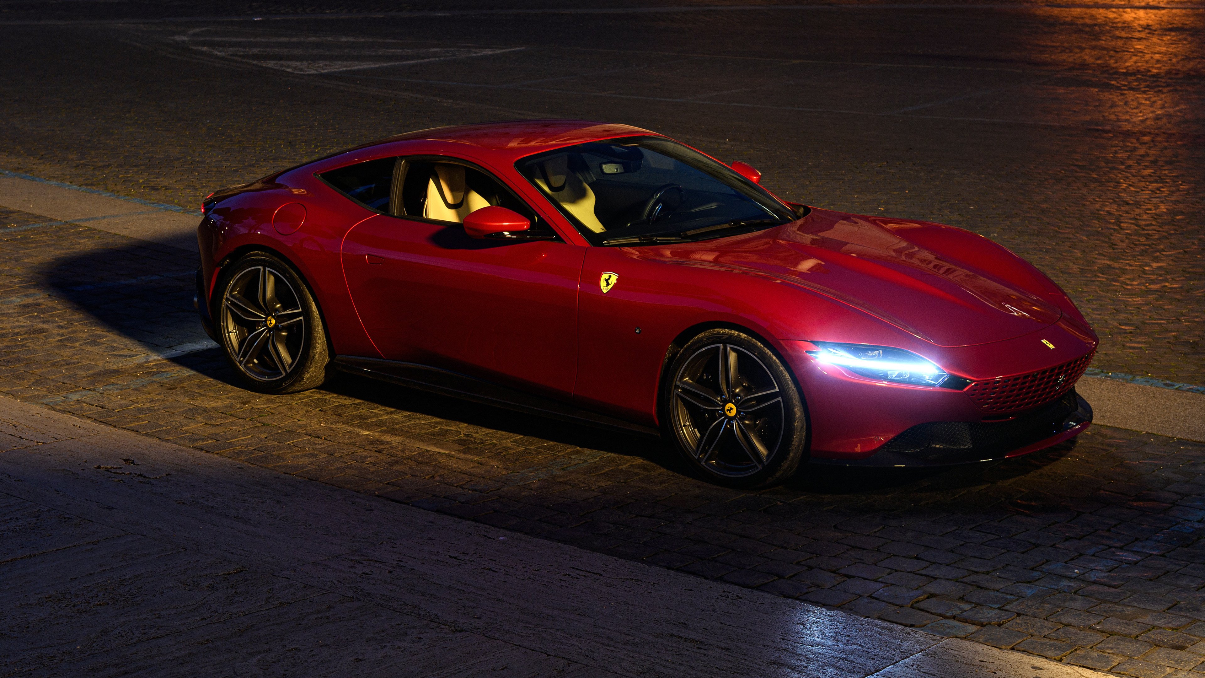 跨越崎岖，从法国硬仗到欧冠之夜，坚韧如何改写赛局